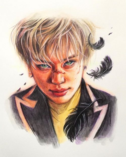 from Criminal MV . #taemin #taeminfanart #shineefanart#watercolorpencil #colorpencil. 描きたいのがいっぱい