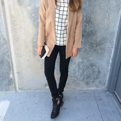 magicalpetals: Camel Coat 45.75 €Blouse 21.95 €Black Highwaisted Jeans 25.61&nbs