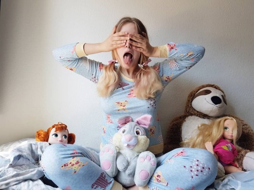 pastellittlex: Just a silly kiddo 👼 This blog is 18+! Support me by buying my snapchat or other content. 