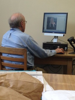 shouldnt:  WHY IS MY SUBSTITUTE TEACHER LOOKING AT PICS OF LINDSY LOHAN