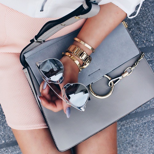 rosetty: pu-ree: following similar blogs xx Rose Rosetty
