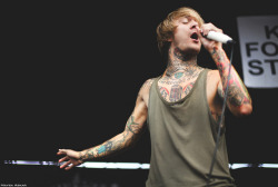 hesnevercomingback:  Chiodos by maysa askar