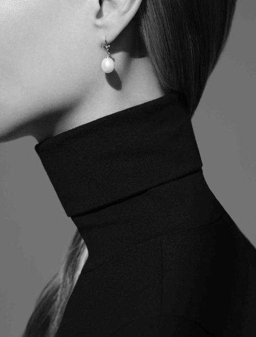 Itsloriel:    Jewelry Fashion | How To Wear Pearls  
