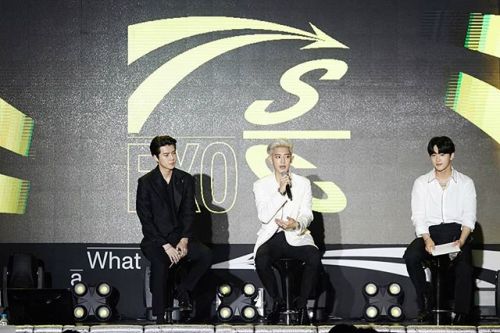 [INSTAGRAM] 190722 weareone.exo: &lsquo;어메이징 듀오&rsquo; 세훈&amp;찬열 'What a life&r