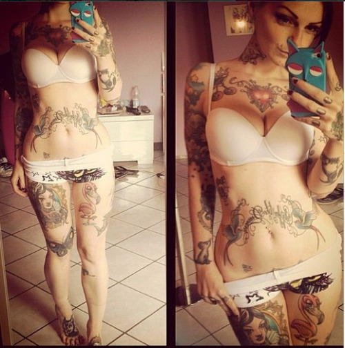 ohmygodbeautifulbitches:  Riae porn pictures