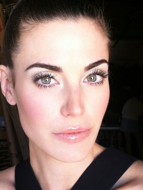 rubylucasstan:  If you don’t find Meghan Ory remotely beautiful then I recommend