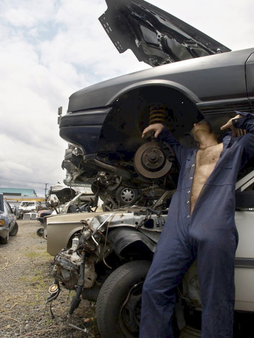 jemmytee57:  jonashoncho:Auto mechanic by Paul Freeman! Still one of the sexiest series of photos ever…