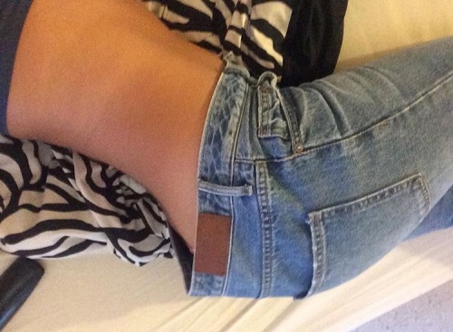 jealousmamii:  bombshellssonly:  @jennifer.isabella  jealousmamii.tumblr.com 