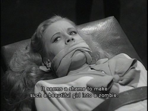 thisobscuredesireforbeauty:  Anne Jeffreys in: Zombies on Broadway (Dir. Gordon Douglas, 1945).Sourc