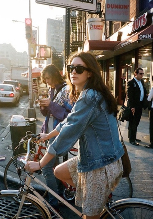 thatslilysilk: just in favor of such outfits,
