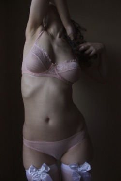 electricsexdoll:  It’s blurry but I still like it.   Beauty is in the Eye of the Beholder &amp;  She&rsquo;s so Transparently Beautiful