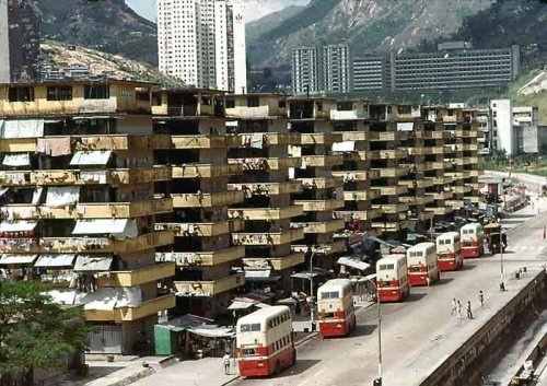 shitfucktory: furtho: Street scene, Hong Kong, c1960 (via visualhistory) Hong to the Kong