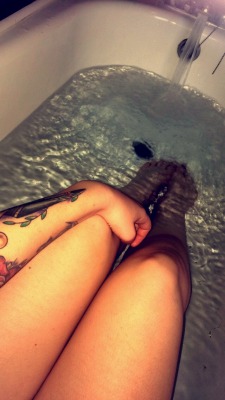 princessofthenet:  Nice hot relaxing bath