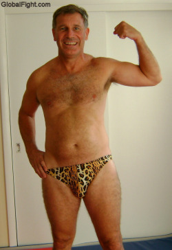 wrestlerswrestlingphotos:  Florida gay hairydaddy