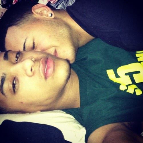 bruhcanluvbruh:  bruhcanluvbruh.tumblr.com - bruhcanluvbruh@gmail.com