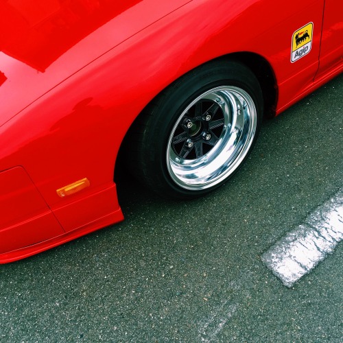 autongraphic: New wheels, same car.