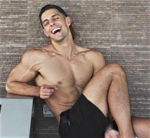 dex67:  Ryan Greasley