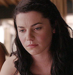 JESSICA GRACE SMITH As DIONAin SPARTACUS: GODS OF THE ARENA (2011)