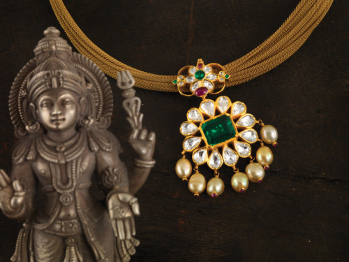 Murugan and a wonderful necklace