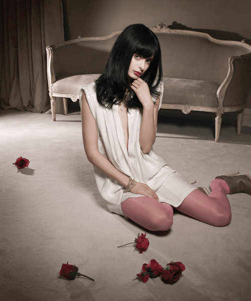 dsdsfdgd-deactivated20150704:  Krysten Ritter is a Shopaholic “I loved doing Breaking Bad,” she says about the show, which recently wrapped up filming. “It’s an acting job, it’s what I studied. When you’re dealing with really heavy issues