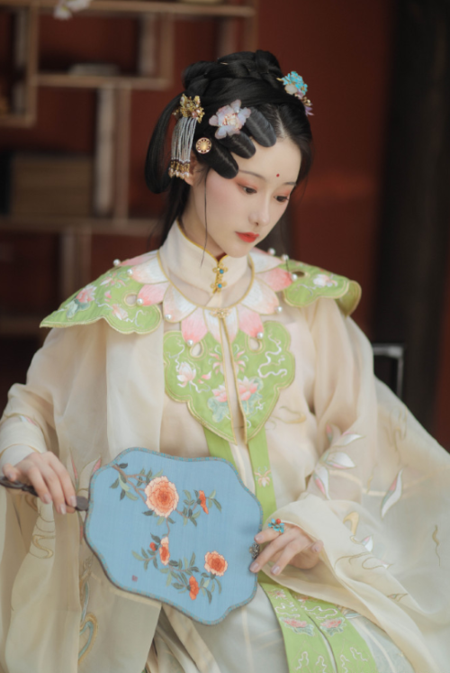 chinese hanfu by 有香如故