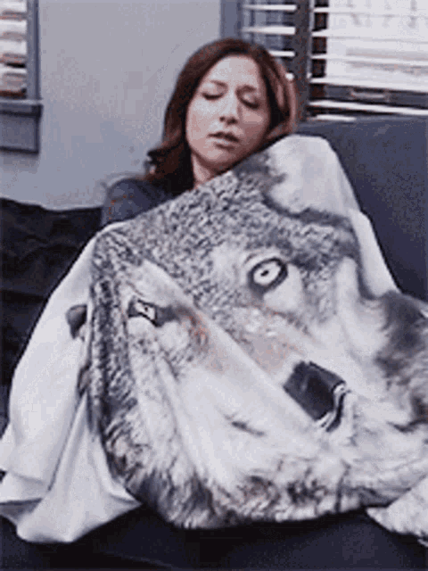 Anyone Else Think Gina (from Brooklyn 99) May Be A Wolf Therian Or Wolfkin?
