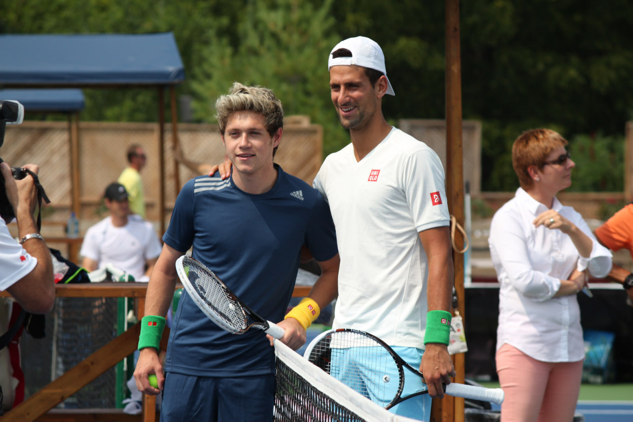 direct-news:  Niall playing tennis with Novak Djokovic. 02/8/14 
