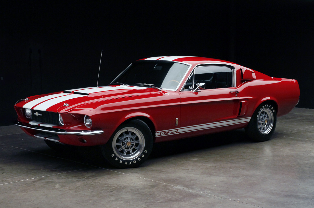 1967 shelby gt500 blue with white stripes