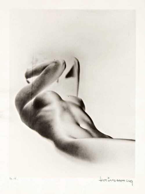 delicieuxchaos:Heinz Hajek-Halke -Nude ,solarization, Nd gelatin silver print