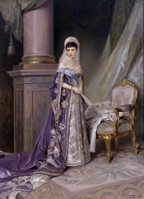 Vladimir Makovsky. Empress Maria Feodorovna.1912. State Russian Museum, Saint Petersburg.One of the 