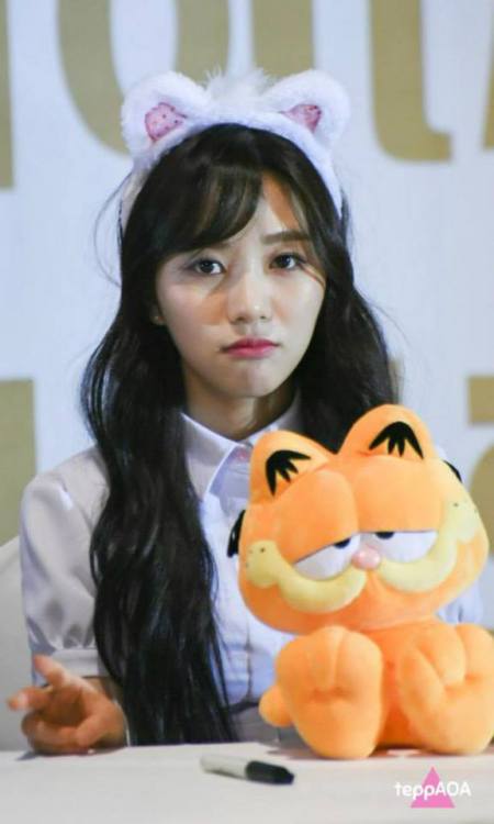 Mina (AOA) - Dongdaemun Fansign Event Pics