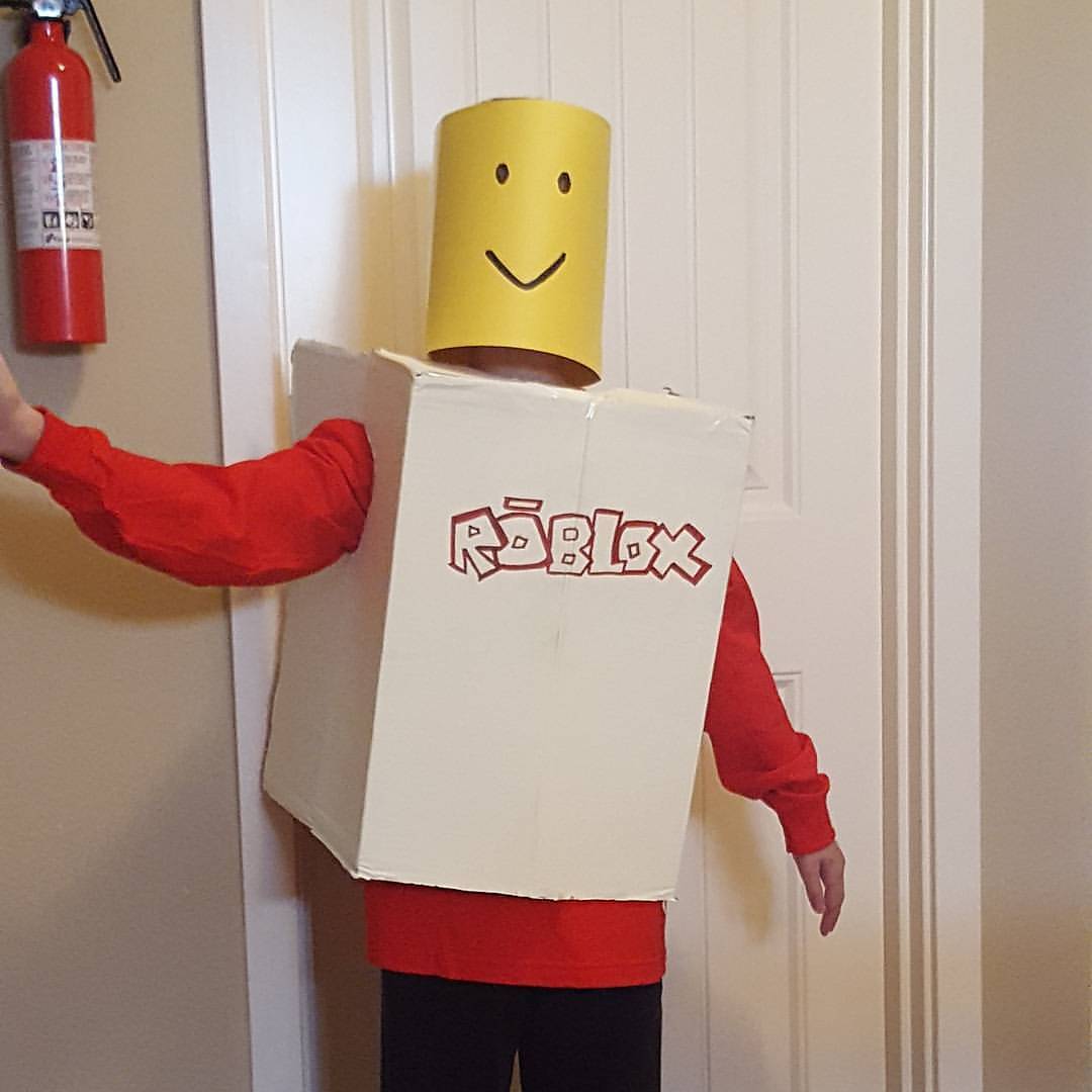 Smart Apps For Kids I Made This Roblox Costume For My Son Using An - character roblox costume diy