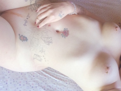 kitty-kui: I’m 47 followers from 20k and that makes this baby very emotional and happy 🍼  wishlist 🌸 my blog 🌸 my photos  