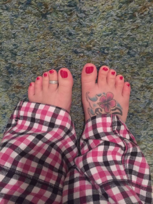 prettyfeetandsole: Merry Christmas!
