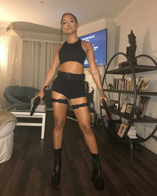 yvngoctober:  Halloween 16 Karrueche as Tomb Raider 