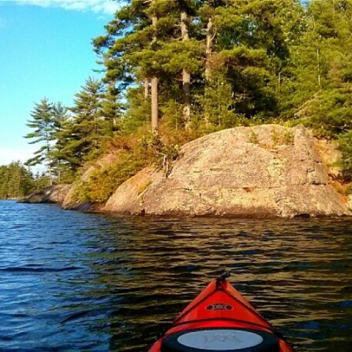 Sun + water + kayak = peace (at Go Home Lake)
