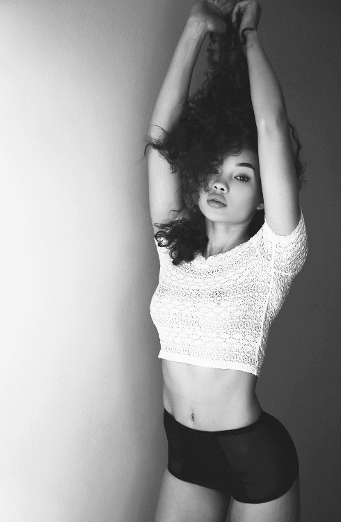 ☮