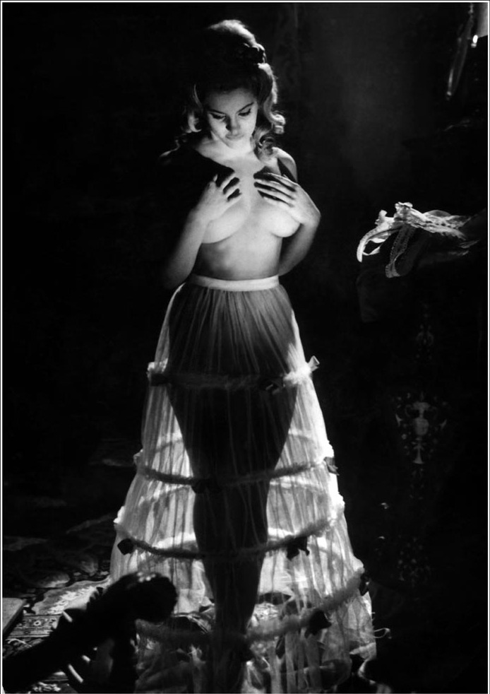 wickedknickers:  Sylvia Sorrente, Castle of Blood, 1964 