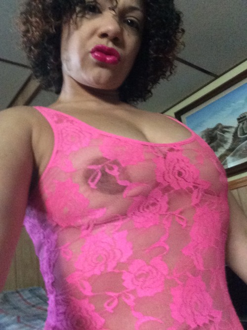 pinkpu55yxxx:  😜😘😋💋👑