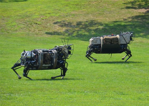 robotpignet:  Boston Dynamics big dog / DARPA porn pictures