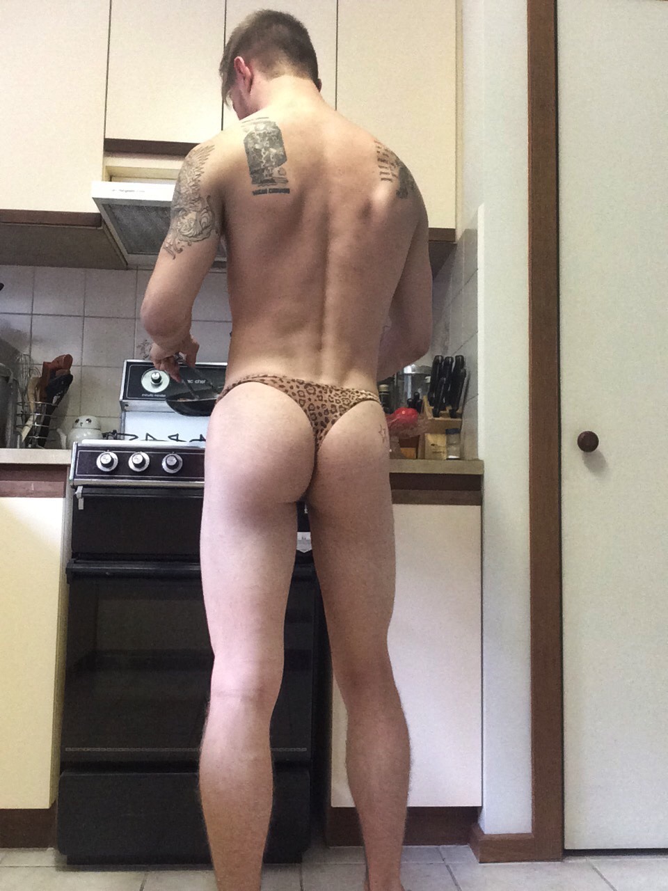 yourbrothershotfriend: Would anyone like to wake up to this in the morning?? Instagram: