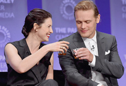 Sam Heughan &amp; Caitriona Balfe ± Paleyfest Outlander 2015 (x x)