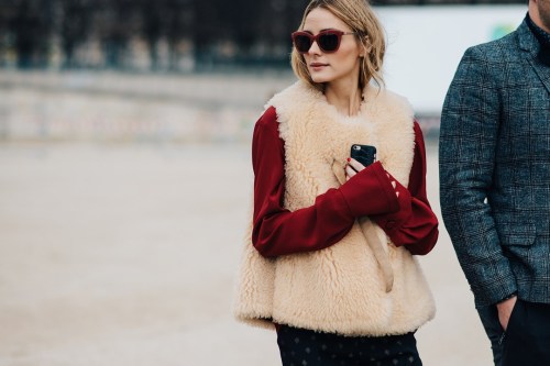 morethanmannequins - Steet Style at Paris Fashion Week, March...