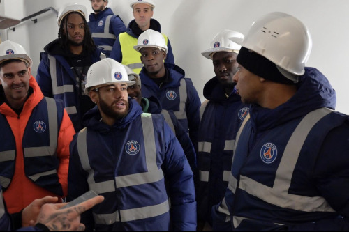 "We Already Picked The Roommates. Kylian And Ney, You're Sharing !" 