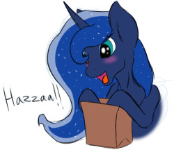 dictionart:  tfw there’s an extra hayfry at the bottom of the bag  x3