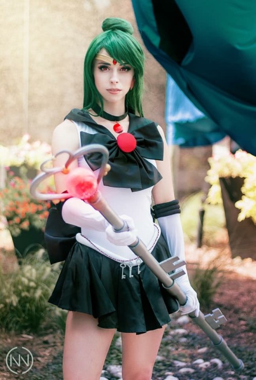 kawaiipandacheeks:Photo Credit: NebulaNekoMyself as Sailor Pluto from Sailor Moon &lt;3 Ple