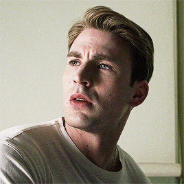 crboston:Captain America: The First Avenger, dir. Joe Johnston // 2011