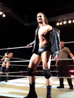 wwedrewmcintyre1:  Not my picture. From WWE’s houseshow in Rockford last night. 