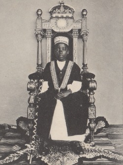 afrikanattire:  africanstories:  King Daudi,