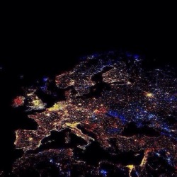 classyavenues:  This was Europe around midnight